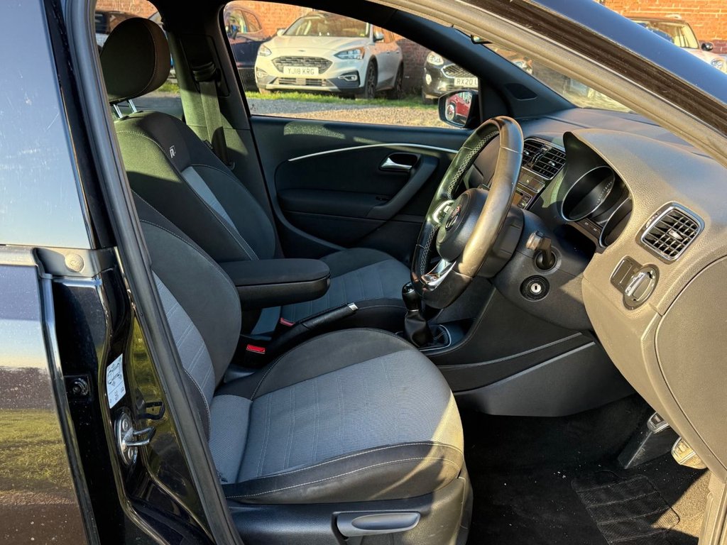 Used Volkswagen Polo 2017 for sale - 77719965: Photo 5