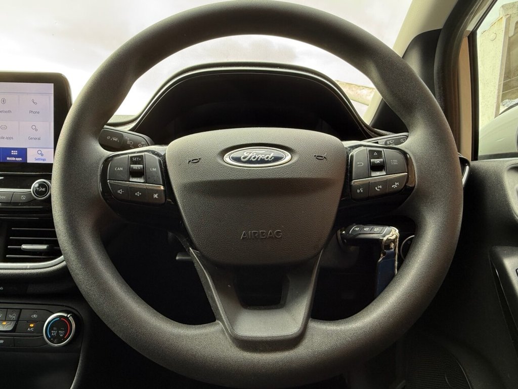 Used Ford Fiesta 2020 for sale - 76323386: Photo 20