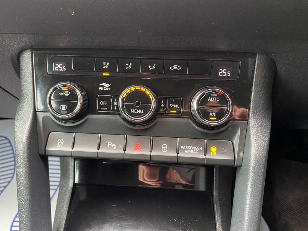 Used Skoda Karoq 2018 for sale - 77328045: Photo 15