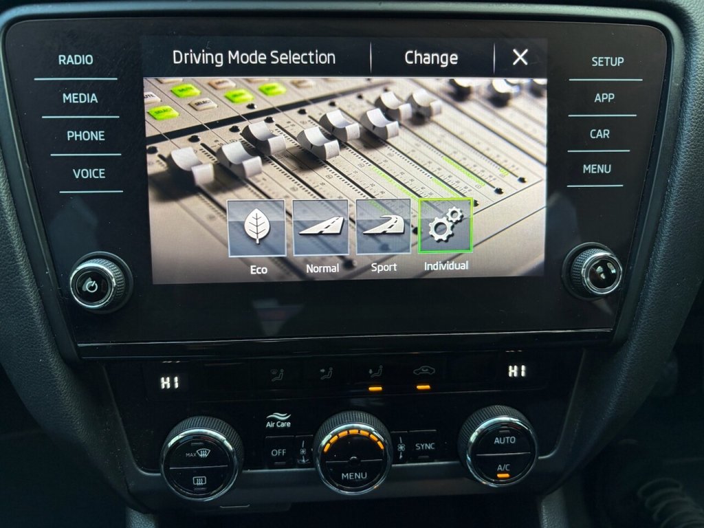 Used Skoda Octavia 2019 for sale - 76406690: Photo 15