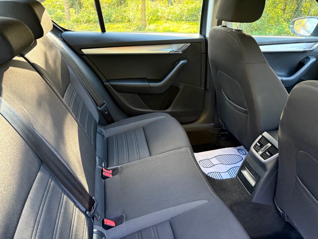 Used Skoda Octavia 2019 for sale - 76406690: Photo 28