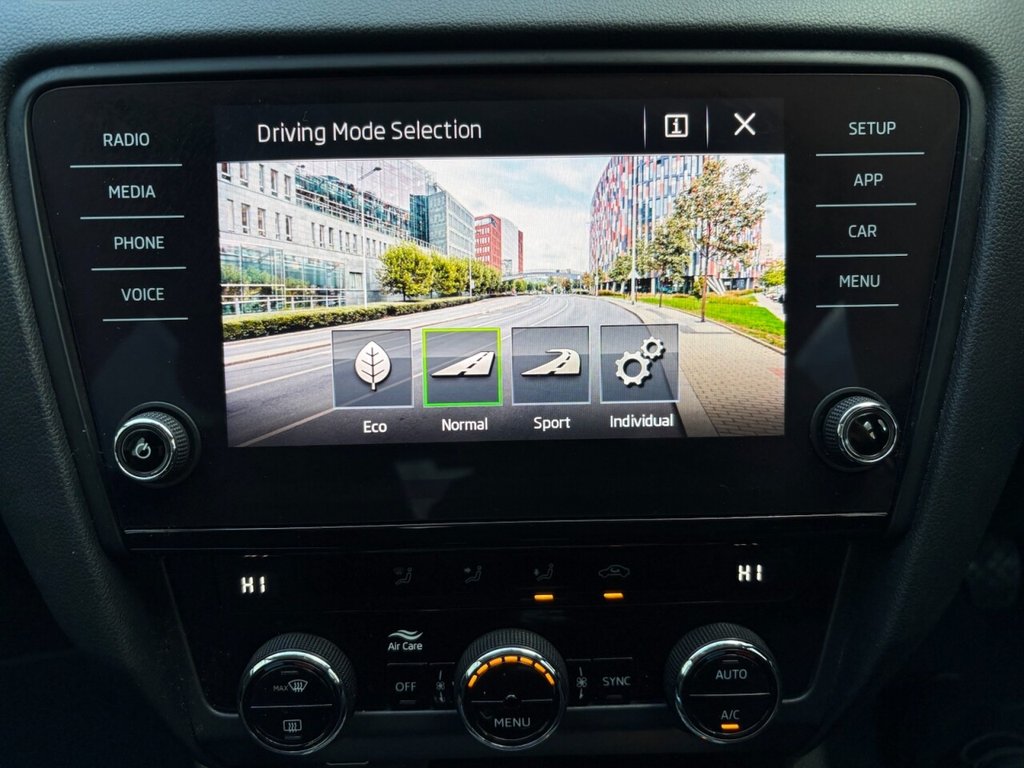 Used Skoda Octavia 2019 for sale - 76406690: Photo 49