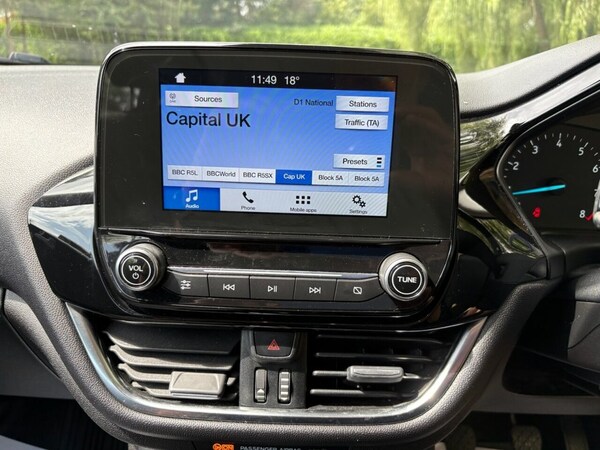 Used Ford Fiesta 2017 for sale - 74494013: Photo 37