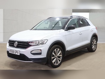 Used Volkswagen T-Roc 2018 for sale - 78515086: Photo