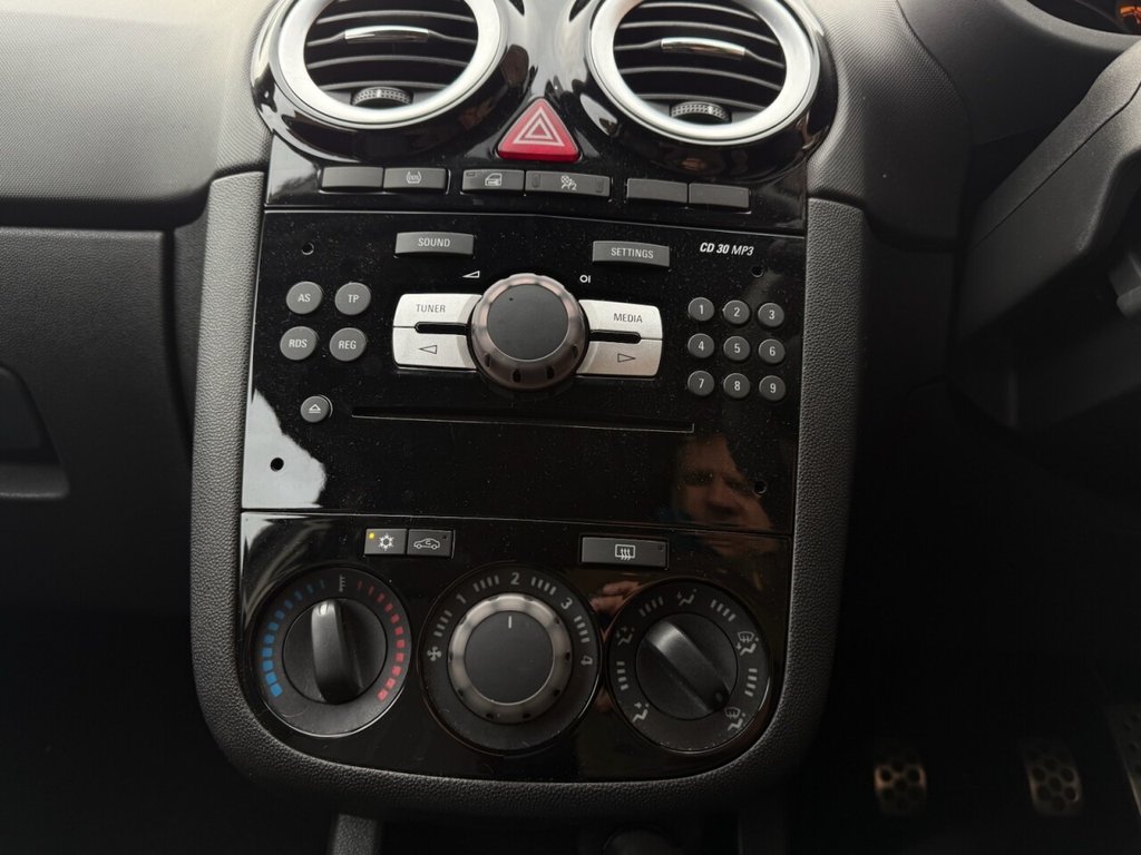 Used Vauxhall Corsa 2014 for sale - 76445740: Photo 32