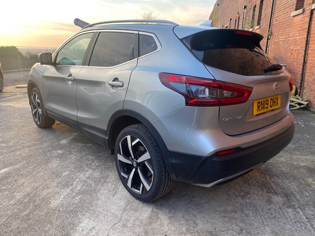 Used Nissan Qashqai 2019 for sale - 77765308: Photo 4