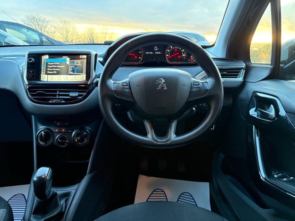 Used Peugeot 208 2014 for sale - 77089139: Photo 27