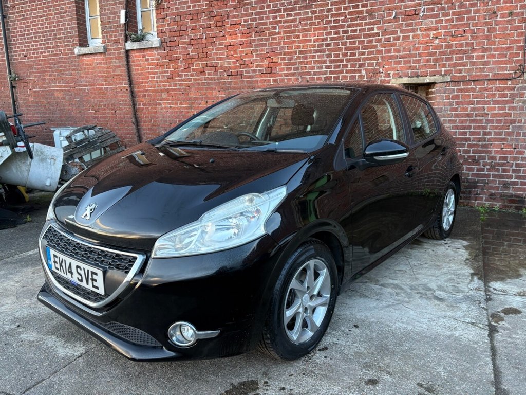 Used Peugeot 208 2014 for sale - 77089139: Photo 35