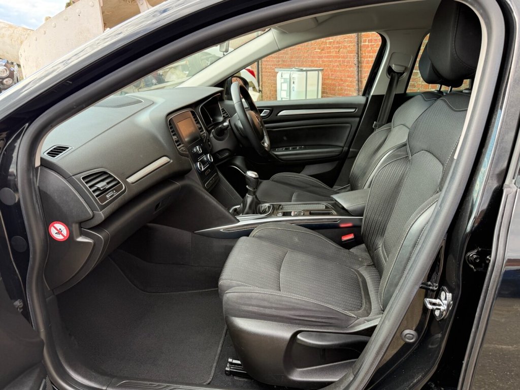 Used Renault Megane 2019 for sale - 78069310: Photo 11