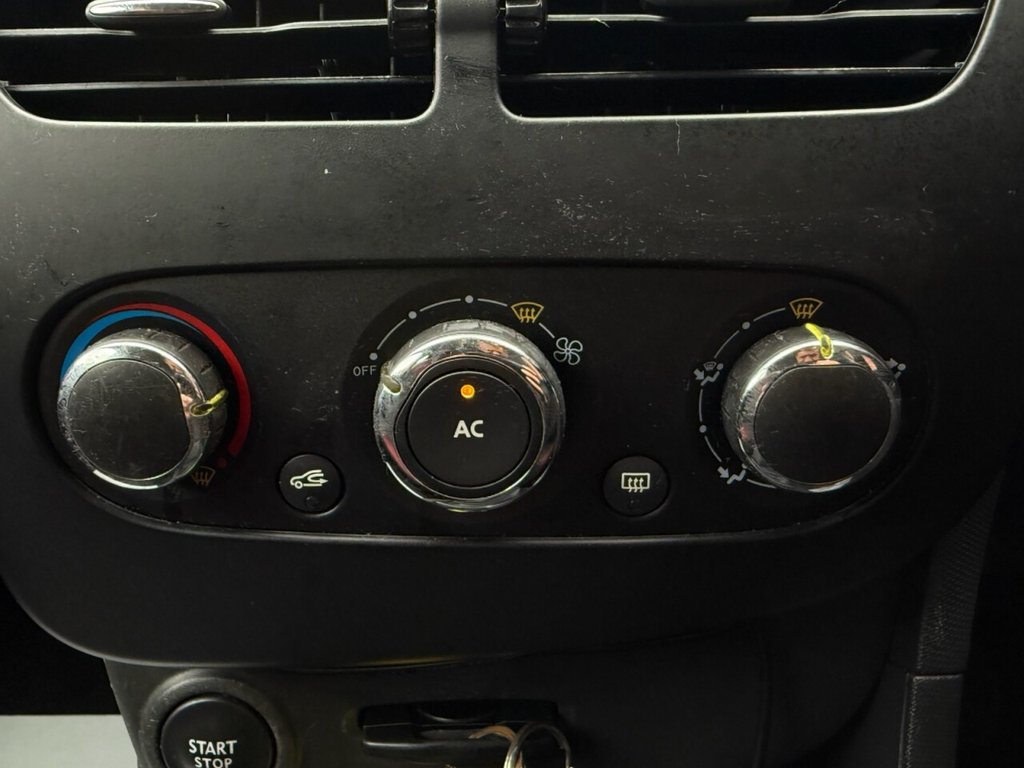 Used Renault Clio 2013 for sale - 76132501: Photo 21