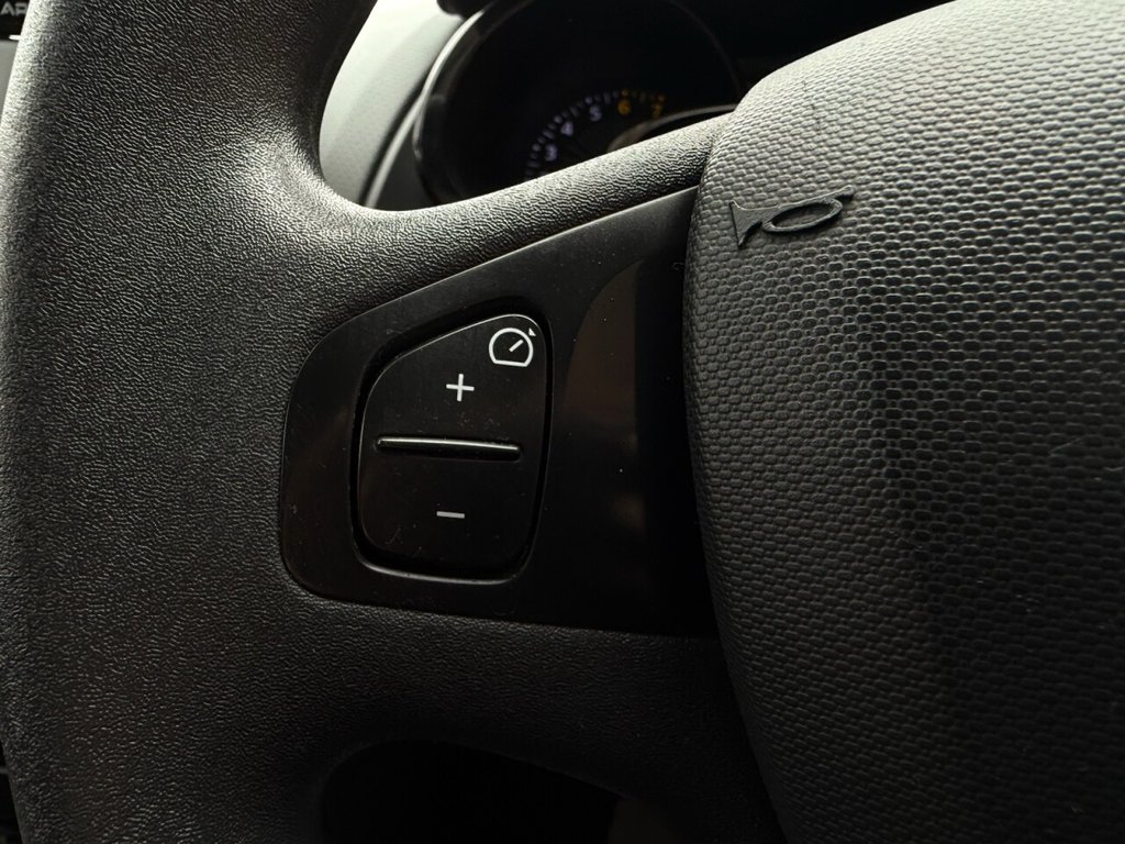 Used Renault Clio 2013 for sale - 76132501: Photo 26