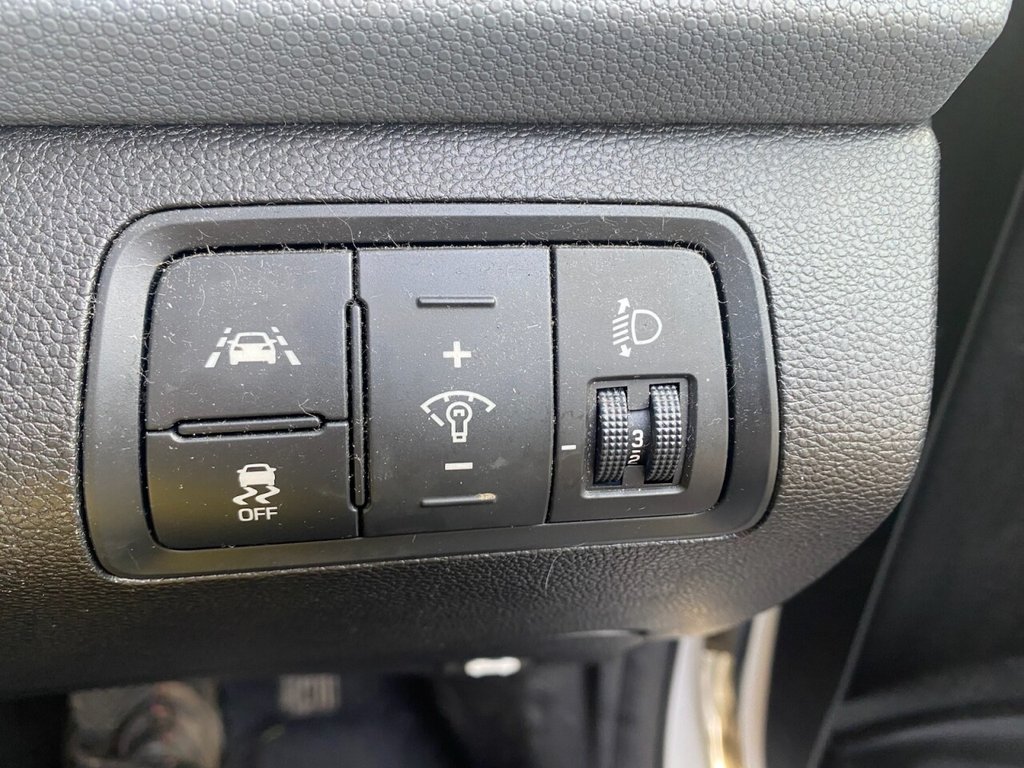 Used Hyundai i20 2016 for sale - 77089250: Photo 9