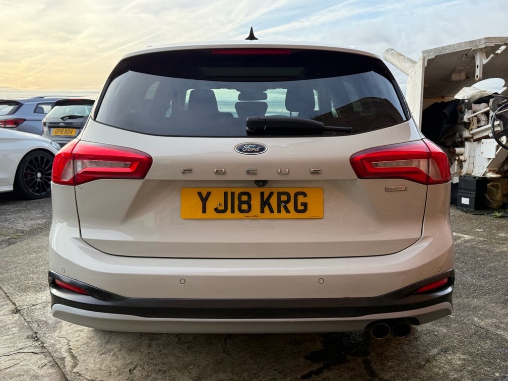 Used Ford Focus 2018 for sale - 76900832: Photo 5