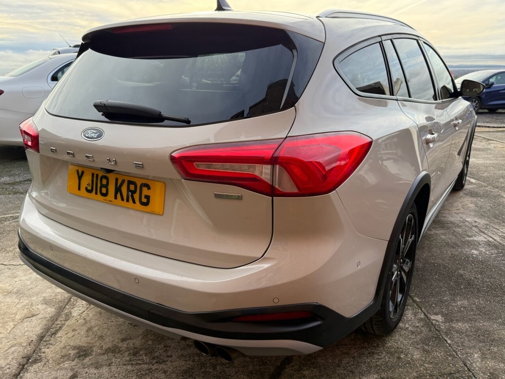 Used Ford Focus 2018 for sale - 76900832: Photo 6