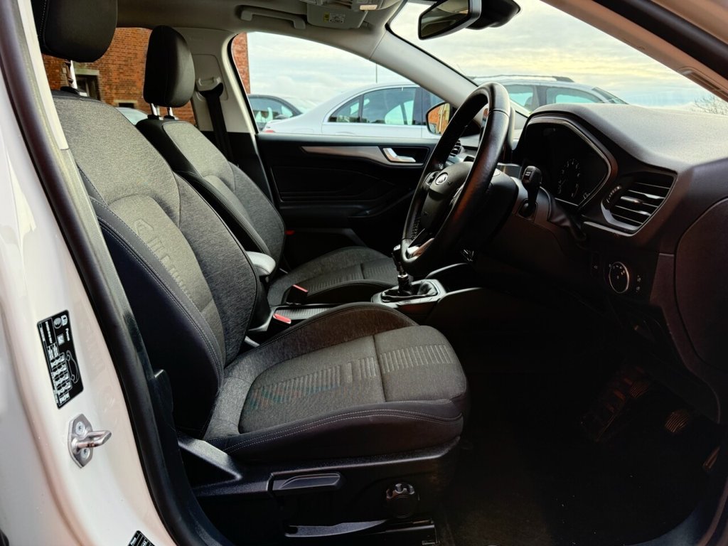 Used Ford Focus 2018 for sale - 76900832: Photo 8