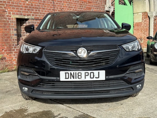 Used Vauxhall Grandland X 2018 for sale - 75527971: Photo 2