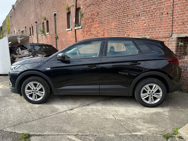 Used Vauxhall Grandland X 2018 for sale - 75527971: Photo 3