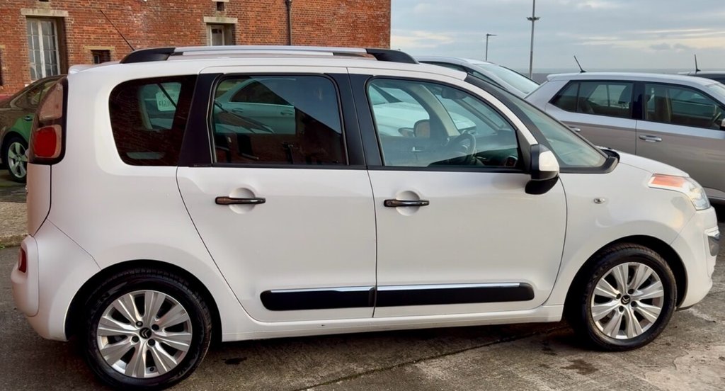 Used Citroen C3 Picasso 2015 for sale - 77089138: Photo 17