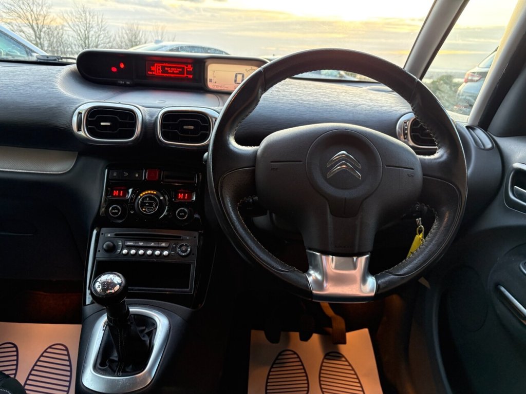 Used Citroen C3 Picasso 2015 for sale - 77089138: Photo 35