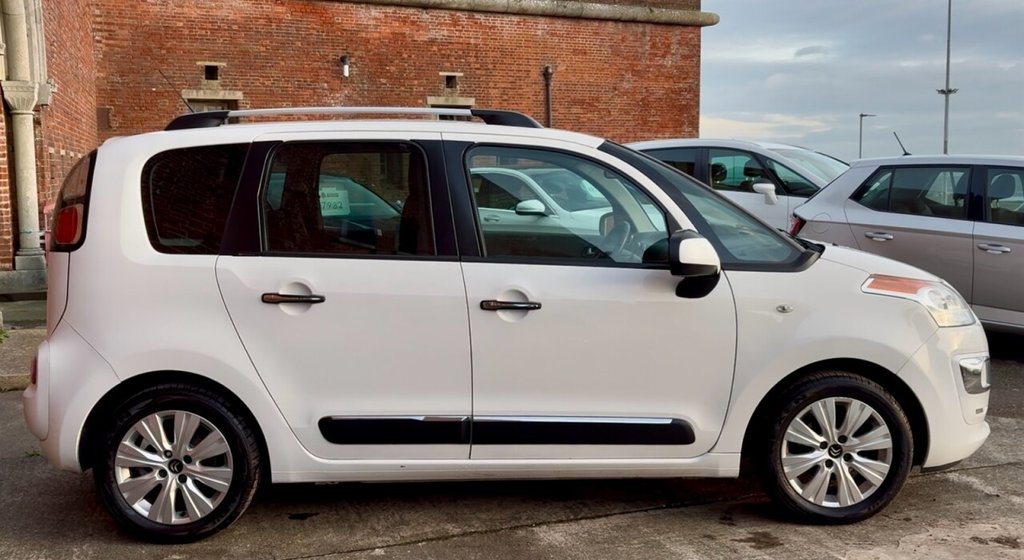 Used Citroen C3 Picasso 2015 for sale - 77089138: Photo 6