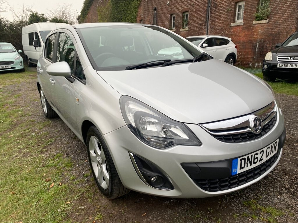Used Vauxhall Corsa 2012 for sale - 78056137: Photo 2