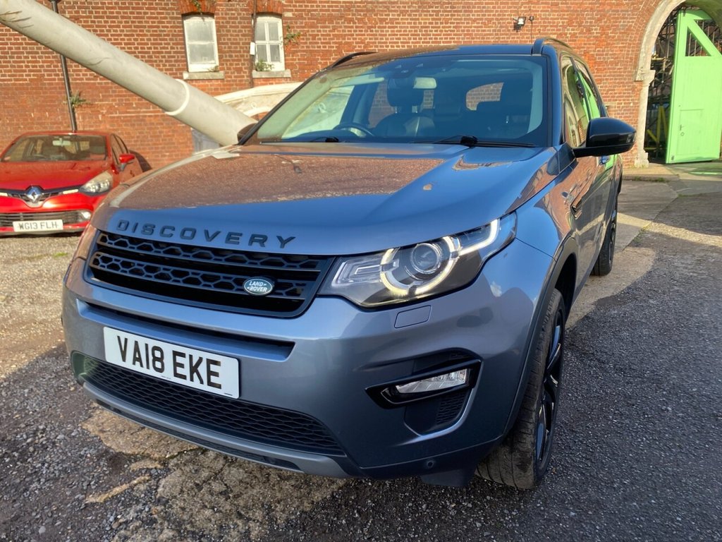 Used Land Rover Discovery Sport 2018 for sale - 76740480: Photo 2