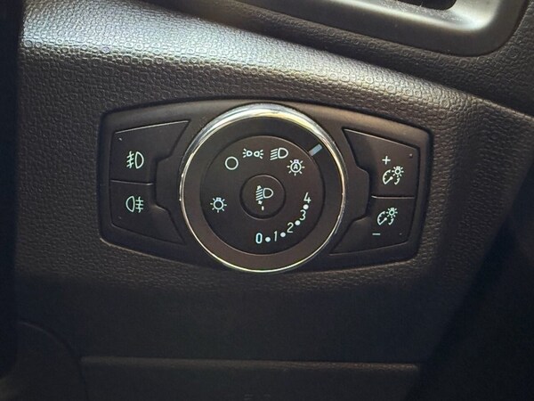 Used Ford Ecosport 2019 for sale - 76223563: Photo 25