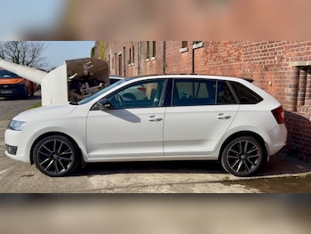 Used Skoda Rapid Spaceback 2015 for sale - 77563826: Photo