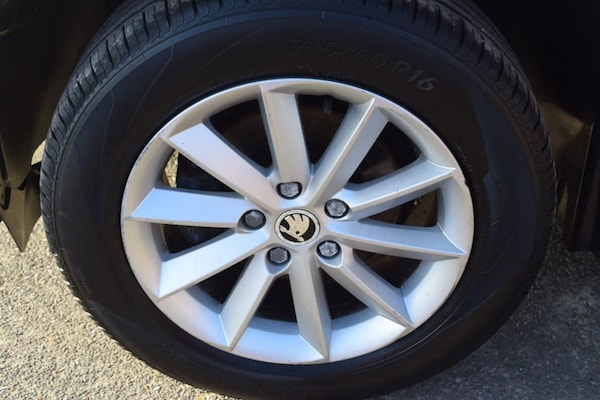 Used Skoda Yeti 2015 for sale - 74105554: Photo 27
