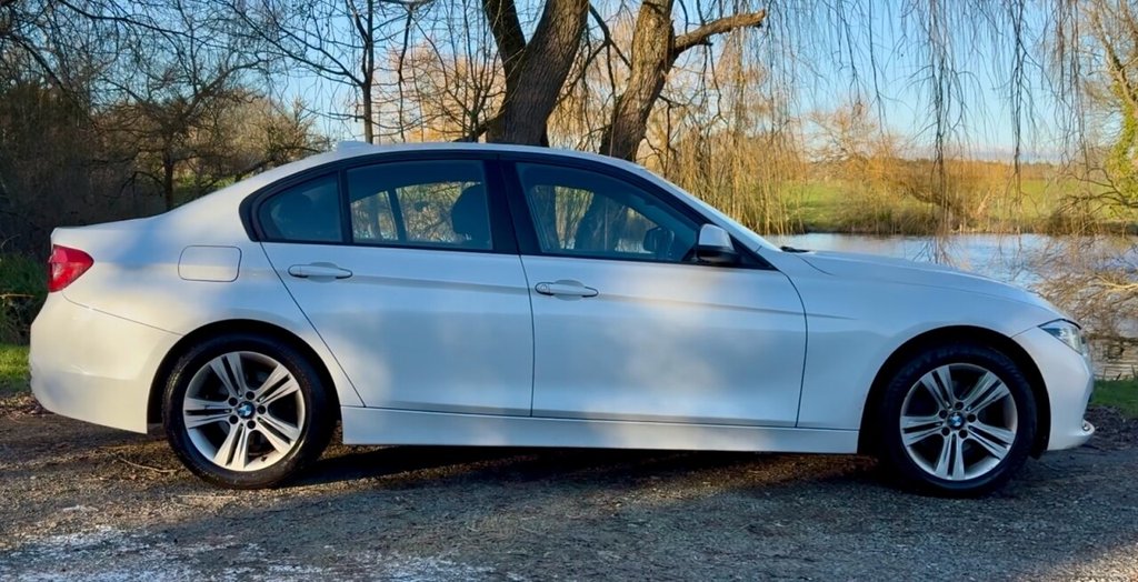 Used BMW 3 Series 2018 for sale - 77089371: Photo 2