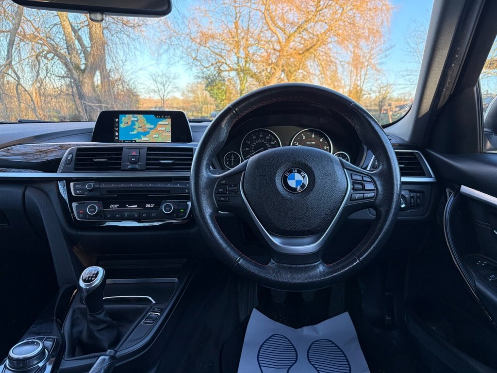 Used BMW 3 Series 2018 for sale - 77089371: Photo 32