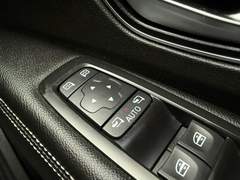 Used Renault Grand Scenic 2017 for sale - 76481838: Photo 27