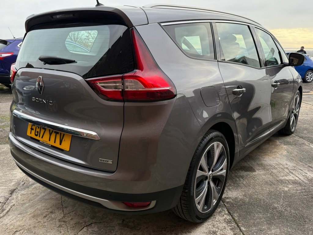 Used Renault Grand Scenic 2017 for sale - 76481838: Photo 6
