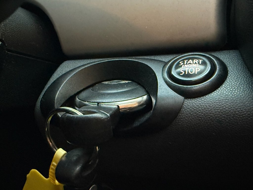 Used MINI Hatch 2010 for sale - 76617488: Photo 22