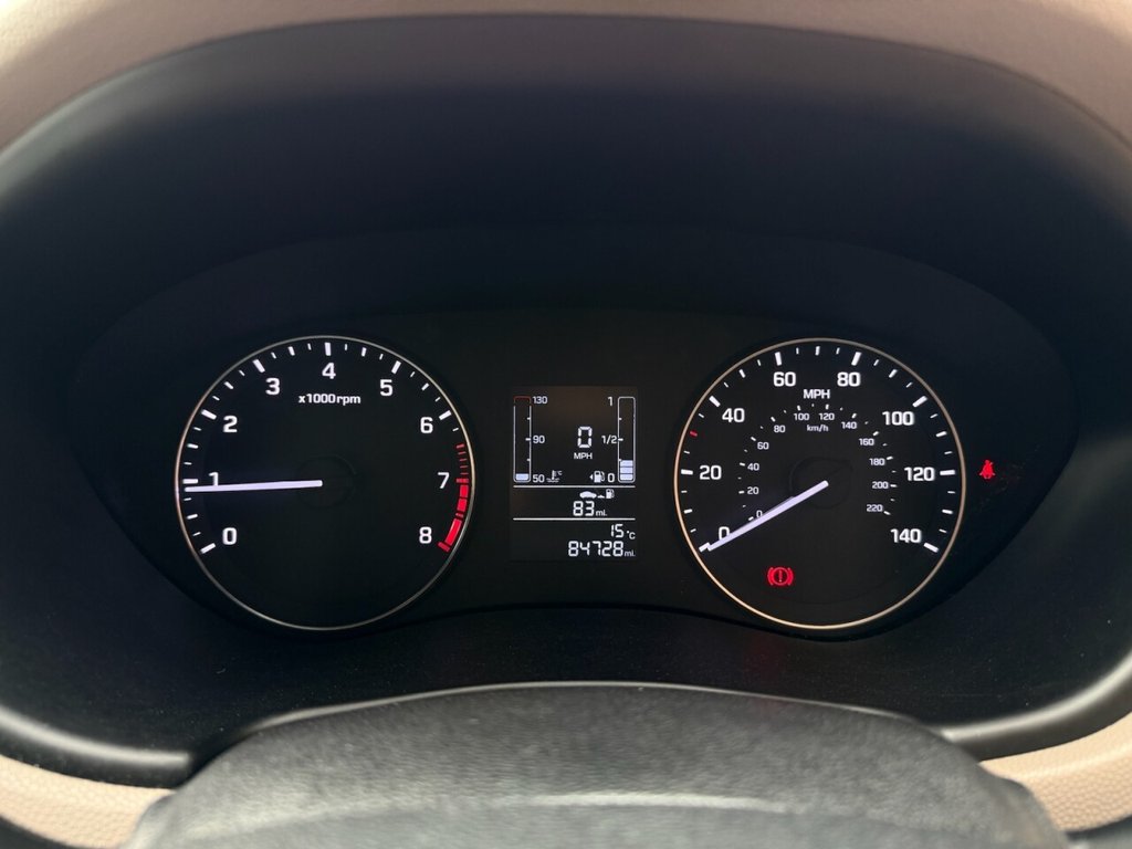 Used Hyundai i20 2015 for sale - 76323650: Photo 20
