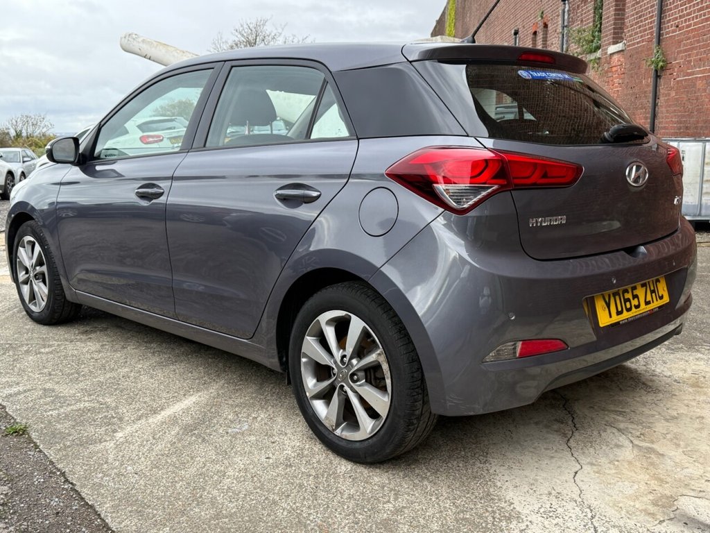 Used Hyundai i20 2015 for sale - 76323650: Photo 4