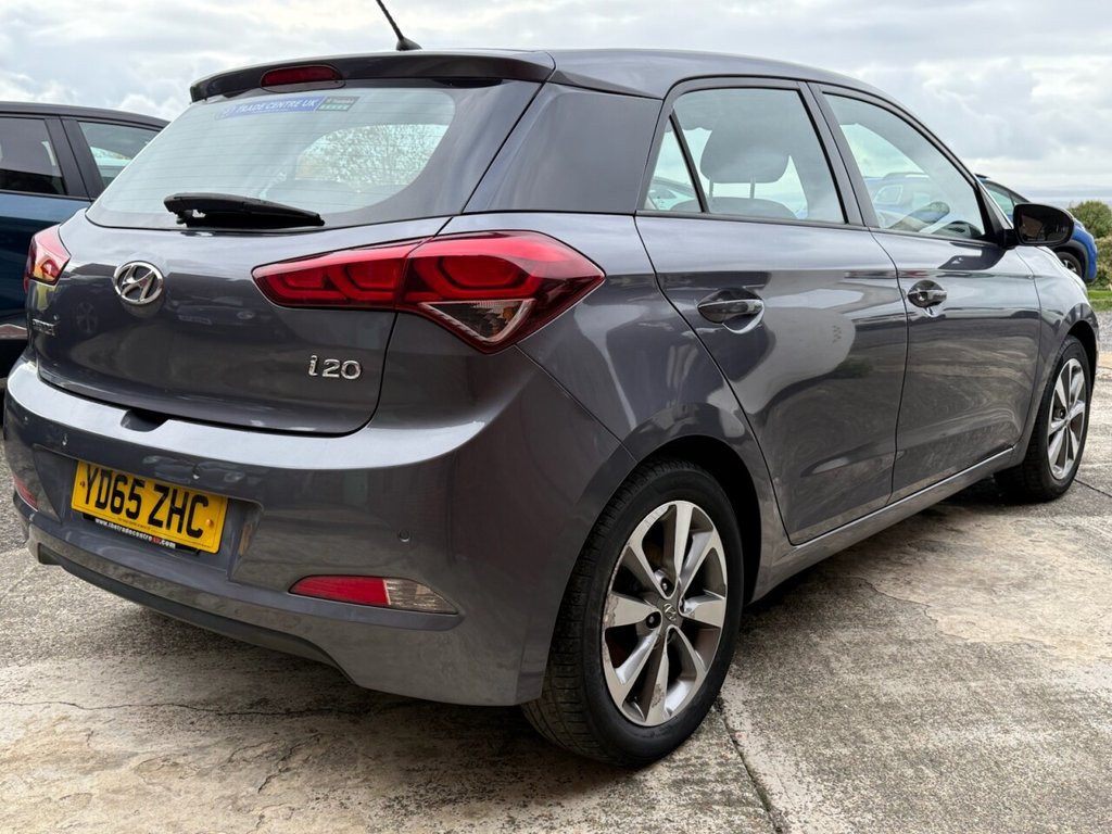 Used Hyundai i20 2015 for sale - 76323650: Photo 6