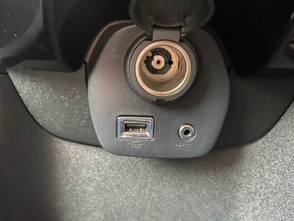 Used Toyota AYGO 2015 for sale - 76470275: Photo 10