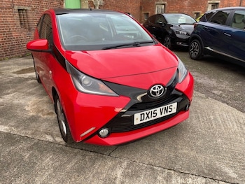 Used Toyota AYGO 2015 for sale - 76470275: Photo