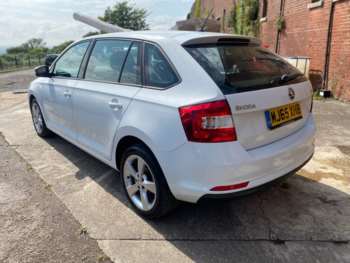 Used Skoda Rapid Spaceback 2015 for sale - 74916117: Photo
