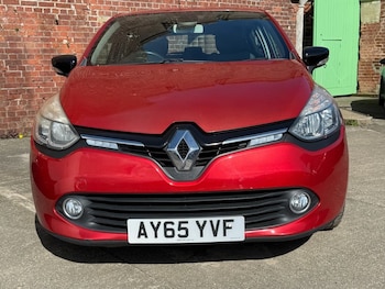 Used Renault Clio 2015 for sale - 78110160: Photo