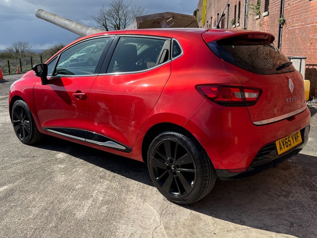 Used Renault Clio 2015 for sale - 78110160: Photo 4