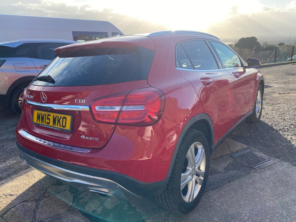 Used Mercedes-Benz GLA 2015 for sale - 77572067: Photo 2