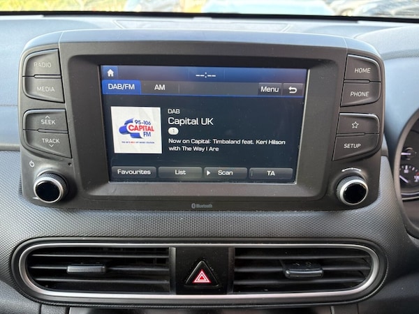 Used Hyundai KONA 2018 for sale - 76210106: Photo 16