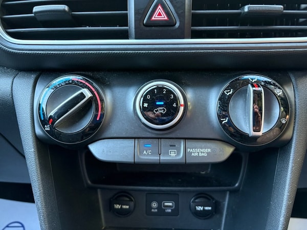 Used Hyundai KONA 2018 for sale - 76210106: Photo 18