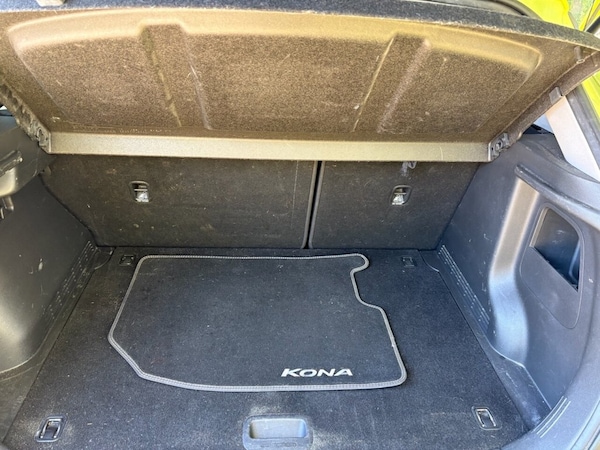 Used Hyundai KONA 2018 for sale - 76210106: Photo 34