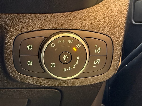 Used Ford Fiesta 2018 for sale - 76202960: Photo 17