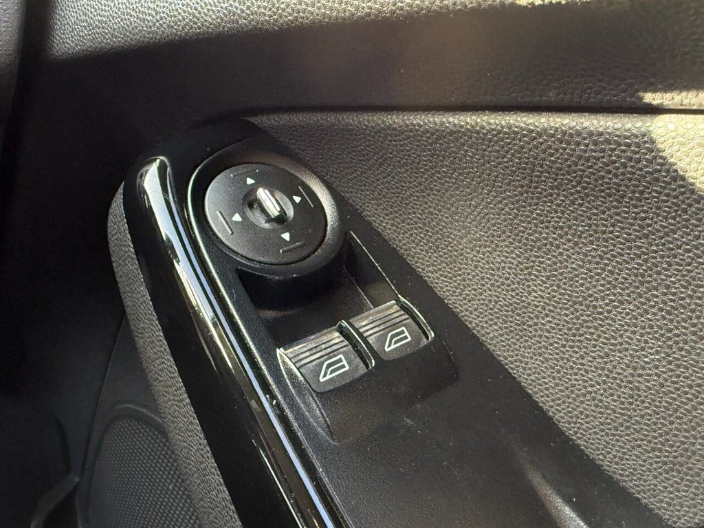 Used Ford Fiesta 2013 for sale - 77692794: Photo 22