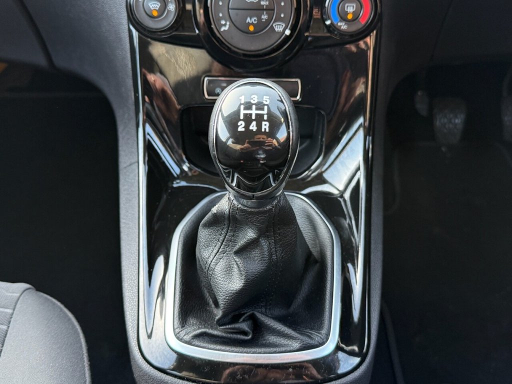 Used Ford Fiesta 2013 for sale - 77692794: Photo 24