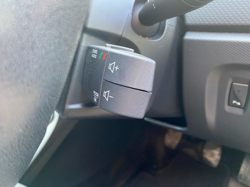 Used Renault Captur 2016 for sale - 76356790: Photo 9